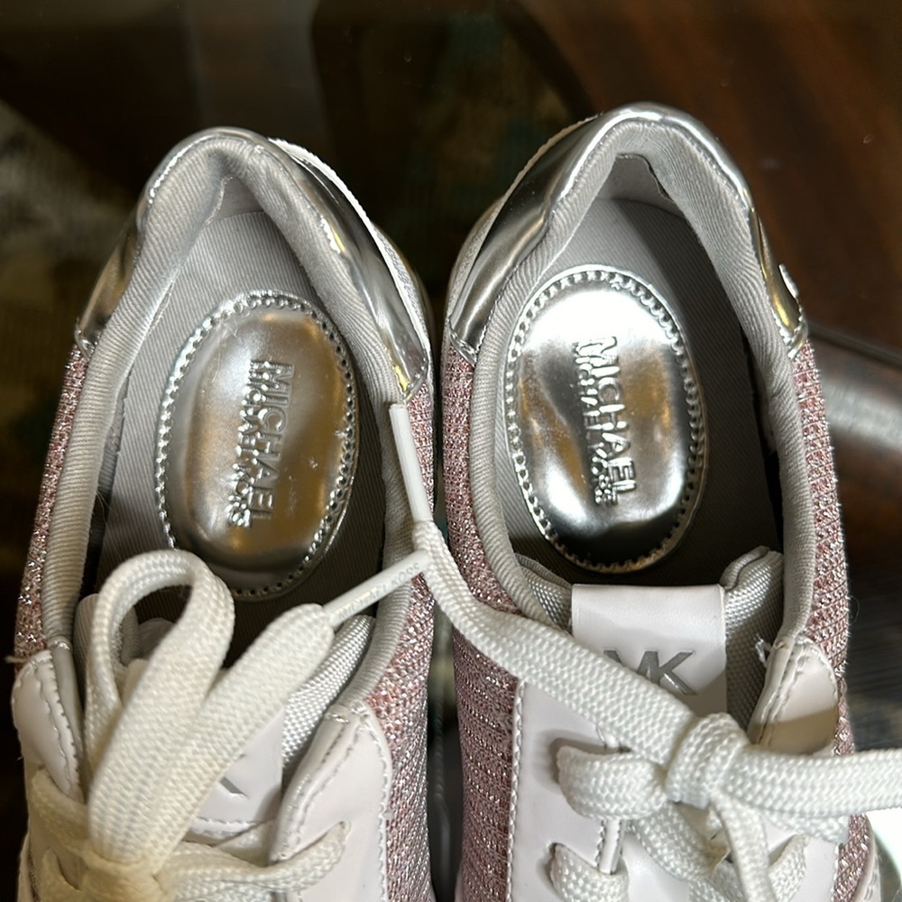 New Monique Pink Glitter‎ Chain Mesh Trainer size 5 - Picture 9 of 14
